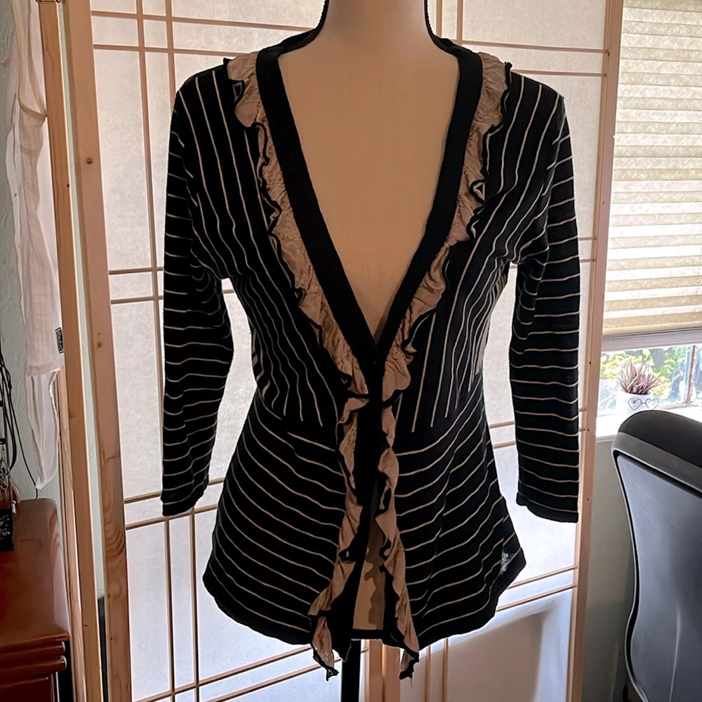 Cure Cabi top